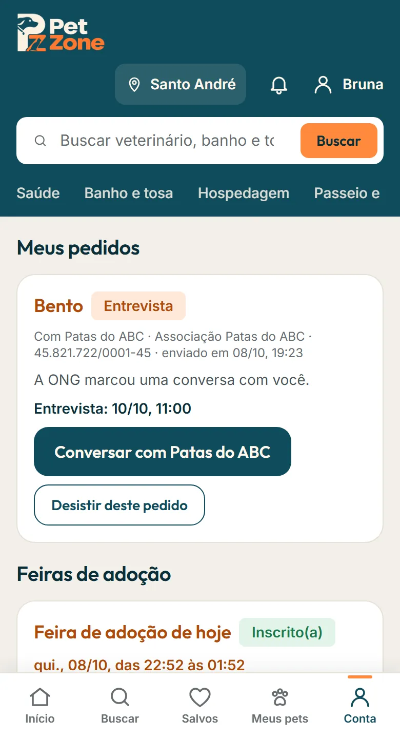 Pedido em Minhas adoções com a etapa Entrevista e o botão para conversar com a ONG